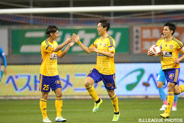  김민태는 J1 데뷔 시즌에서 17경기 출전 4골로 빼어난 활약을 펼쳤다. 