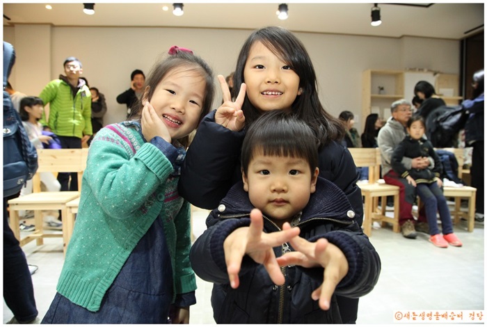    좋은 친구를 잘 만날 수 있게, 자신이 좋은 친구가 될 수 있게 우리 아이들을 키워가야 한다. 