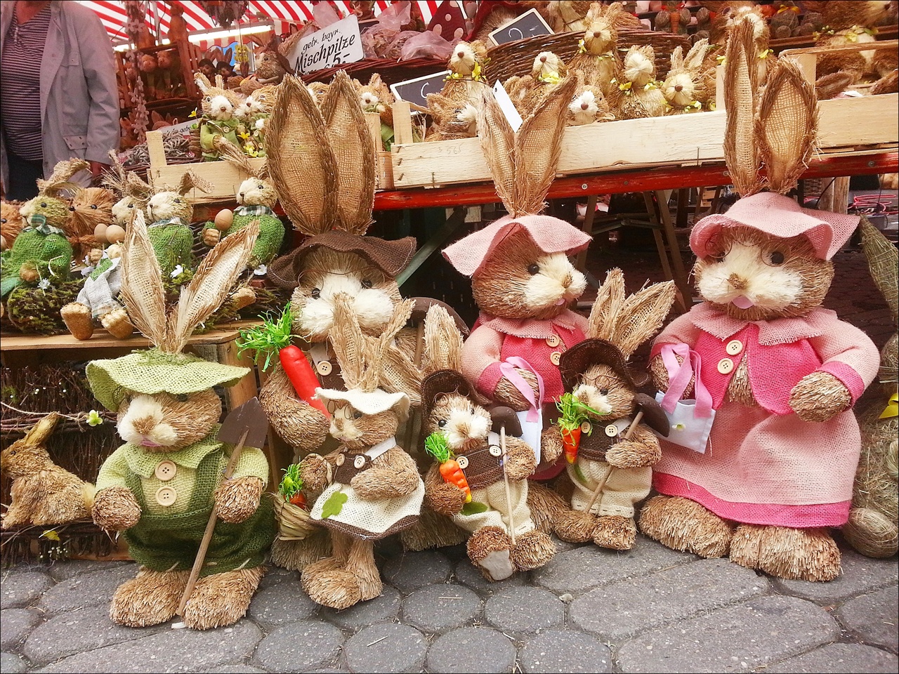 굳이 크리스마스 시즌이 아니더라도 뉘른베르크의 크리스마스 마켓은 볼거리로 풍성하다.