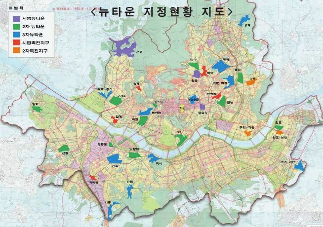 뉴타운 지구 현황도 서울시장 이명박의 공약 사업으로 시작된 뉴타운 사업은 강남·북의 불균형 해소가 주된 이유였다. 서울시가 발행한 <뉴타운 재개발 실태조사 백서> 이미지를 캡쳐했다.