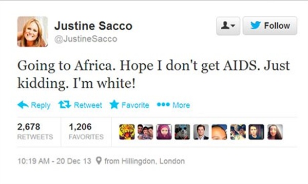 저스틴 사코가 남아공행 비행기에 탑승하기 전 날린 트윗. 그녀의 트윗이 전세계로 퍼져 나가며 많은 비난을 받았다. 