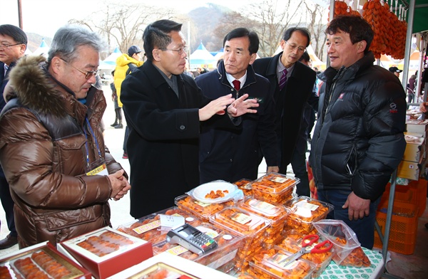  한경호 경남지사 권한대행은 21일 함양을 방문했다.