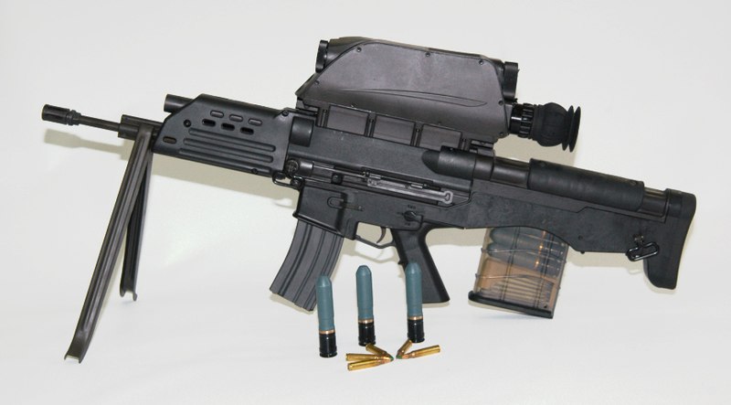  K-11 복합소총. 위키백과