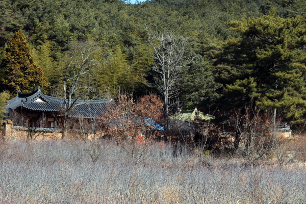  진주 대각서원 전경