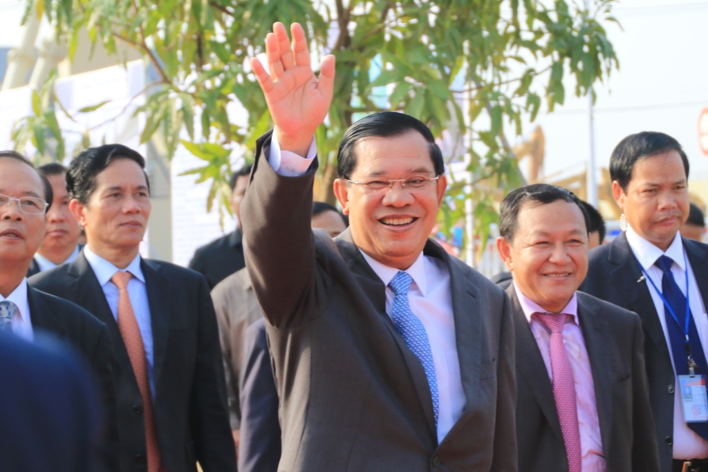 지난 2월 25일 간접선거로 치러진 캄보디아 상원선거에서 집권여당은 58석 전석을 싹쓸이, 다가 올 7월 총선 승리를 확신하게 됐다.