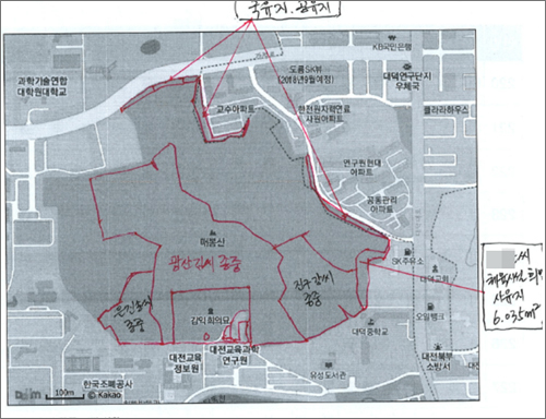  정기현 대전시의원이 분석한 매봉공원 내 사유지와 국공유지 분포 현황. 그 결과 매봉공원 내 사유지는 대부분 진입로가 없는 '맹지'여서 2020년 공원일몰제 이후 매봉공원이 해제된다고 해도 사실상 난개발이 불가능하다고 정 의원은 분석했다.