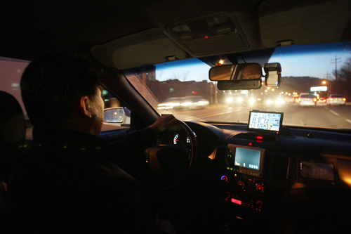 교통안전공단에 따르면 지난 한해 총 862명의 범죄경력 택시기사를 파악해 관할관청에 통보한 것으로 나타났다.(사진은 기사의 특정사실과 관계없음)