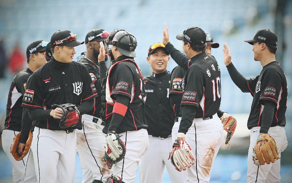  kt가 2016년에 이어 올해도 시범경기 1위를 차지했다.