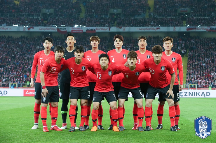 한국 대표팀 신태용 감독이 이끄는 한국 대표팀이 유럽 원정 평가전에서 2패를 기록했다. 