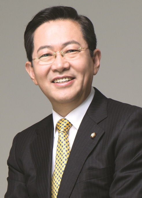 박남춘 국회의원은 한국GM 노사의 임·단협 잠정 합의에 대해 “노동자들의 고뇌에 찬 대승적 결단을 높이 평가한다”며 “고용안정을 위해 최선을 다하겠다”고 밝혔다. 