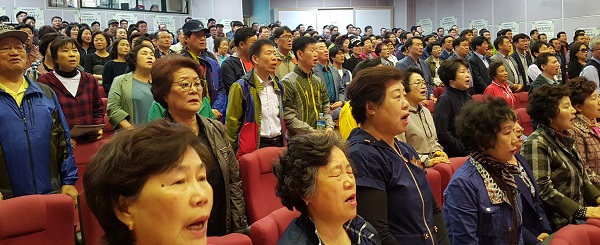 서울노총 '128주년 노동절 기념, 노동가족 한마당 축제'애는 조합원 및 가족 500여명이 참석했다