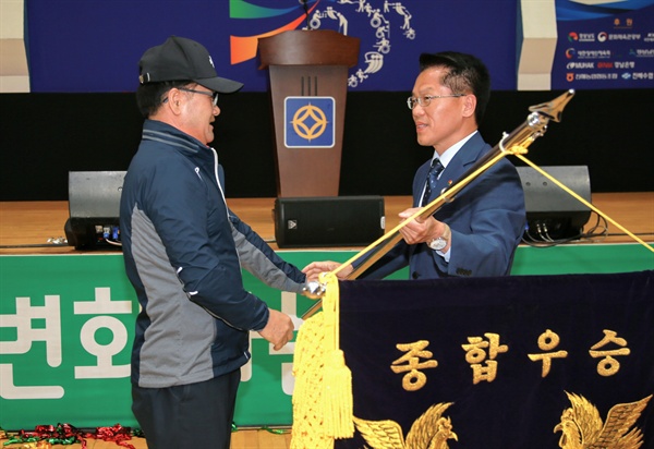 25일 진주 문산실내체육관에서 열린 경상남도장애인생활체육대회.