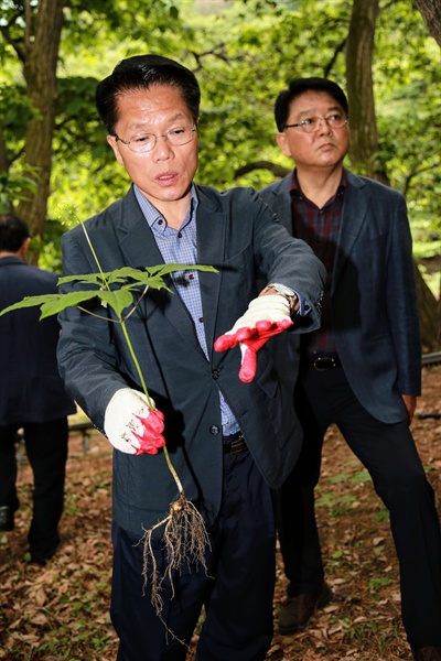  한경호 경남지사 권한대행은 27일 함양을 방문했다.