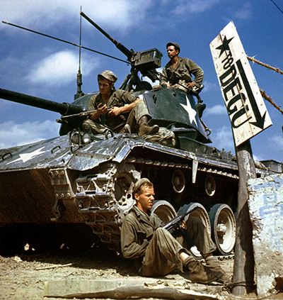 한국전쟁에 참전한 미군의 모습. 1950년 8월 사진. 