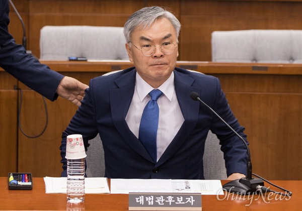김선수 대법관 후보자가 23일 오전 서울 여의도 국회에서 인사청문회에 출석하고 있다