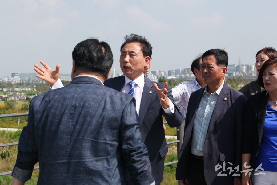 윤환  계양구의회 의장 서운 일반산단지 방문 ⓒ 인천뉴스