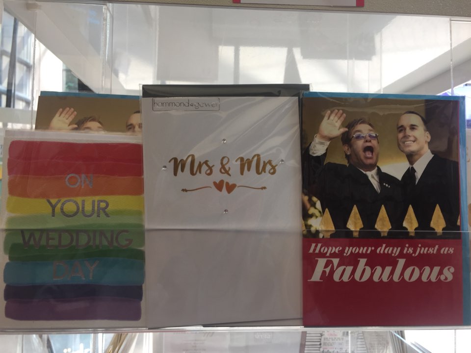 동성결혼 커플들을 위한 축하카드 
