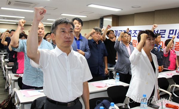 민중당은 8월 22일 저녁 경남도교육청 제2청사 대회의실에서 "제1차 전국동시당직선거 후보자 합동 연설회"를 열었고, 이상규 대표 후보 등이 참석했다.