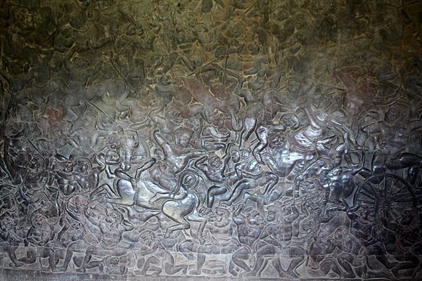 앙코르와트 중앙사원내 회랑 벽면 조각들 모습