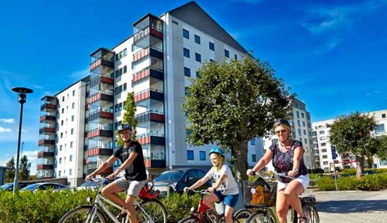 자전거 타는 벡셰 시민들.