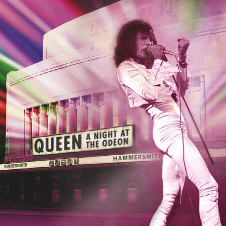  퀸의 1975년 공연 실황을 담은 < A Night At the Odeon > 표지