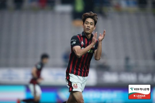  K리그1 서울과 전남 경기에서 박주영이 페널티킥 골을 성공시킨 후 기뻐하고 있다.
