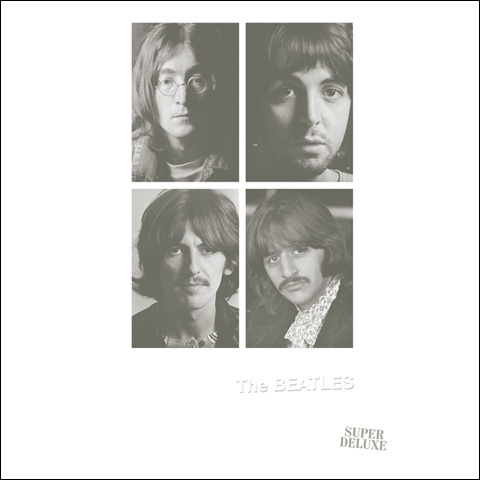  일명 화이트 앨범으로 불리는 < The Beatles > 음반 속지 사진