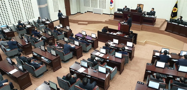 21일 인천시의회에서 제251회 제2차 정례회를 하고있다. ⓒ 인천뉴스