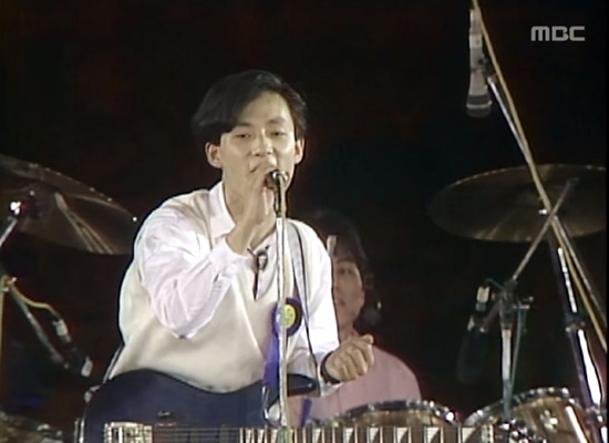  1988년 MBC 대학가요제 대상 수상곡 '그대에게'