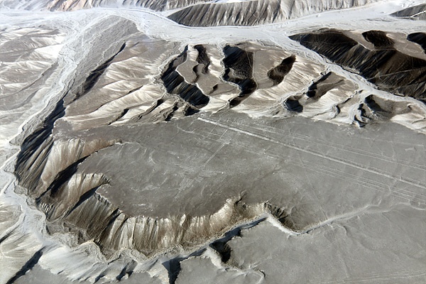 경비행기에서 본 나스카 지상라인 모습