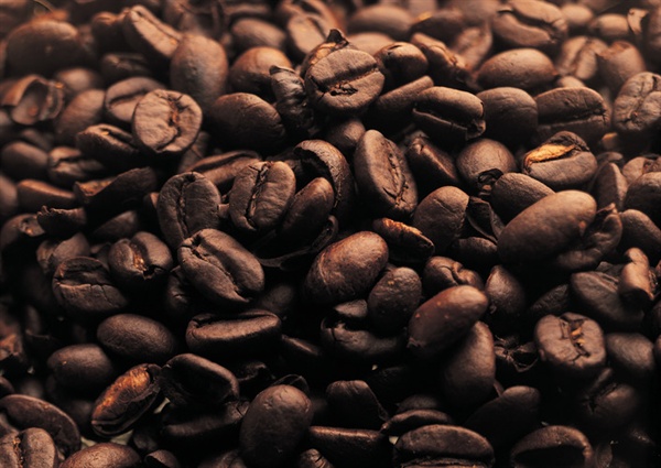 커피 많이 마실수록 비만 위험 증가
