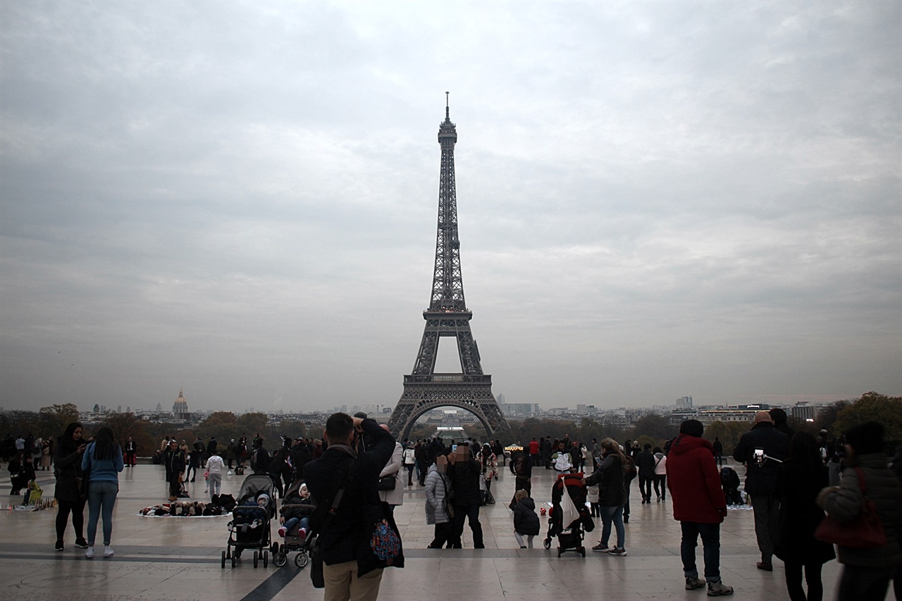  에펠탑이 가장 잘 보이고, 인생 샷 찍기에 좋다는 트로카데로 광장