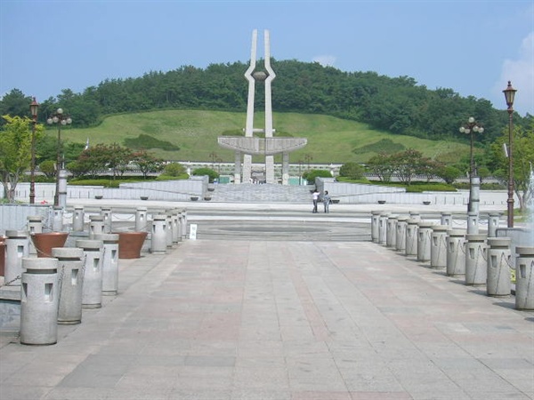 광주광역시에 있는 국립 5·18 민주묘지.