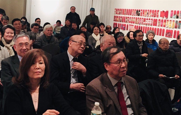 이날 행사에는 ‘한국전쟁 전후 민간인 학살의 진상’ 을 주제로 강연한 박선주 교수를 비롯해 100여명이 참석했다.