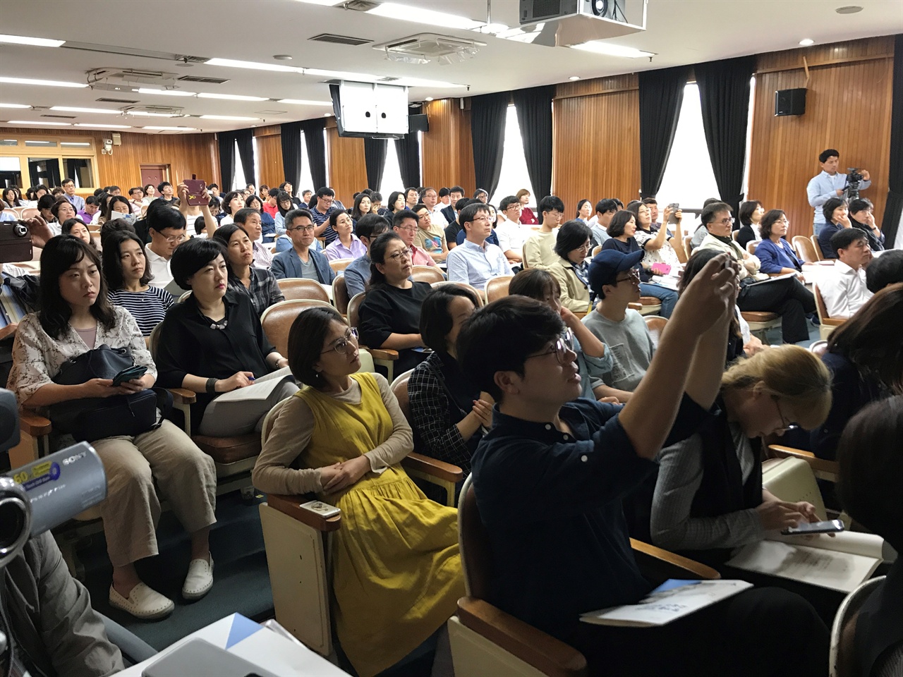 2017년 9월 23일 서울시교육청에서 IB 도입 타당성 여부를 논의하기 위해 마련한 교사 세미나 장면.