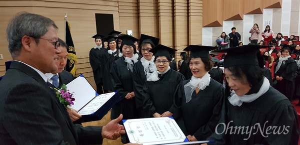 지난 2월 10일 인천여고 부설 방송통신고등학교 졸업식이 진행됐다.
