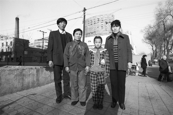 1994년 흑룡강성 목단강시에서 만난 김좌진 장군의 딸 김산조 선생(왼쪽에서 두번째).