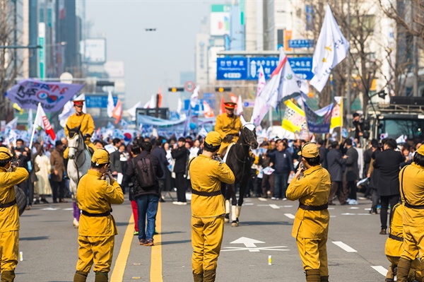 [3.1절 사진] 100년 전 오늘을 재현한 광주의 거리