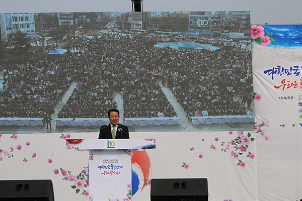 박주선 의원이 환영사를 말하고 있다.