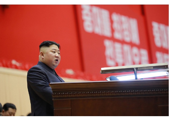 김 위원장이 3월 25일과 26일 평양에서 제5차 중대장·중대정치지도원 대회를 주재했다.