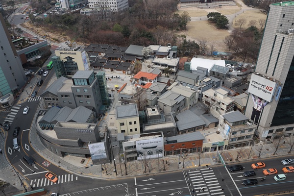 서울 종로구의 돈의문박물관마을 전경