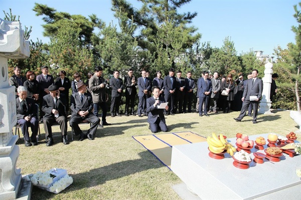 지난해 10월 21일, 왕산 선생 순국 110돌을 맞아 치러진 추모제에서 장기태 위원장은 절규에 가까운 통한의 추모사로 장내를 숙연하게 만들었다.