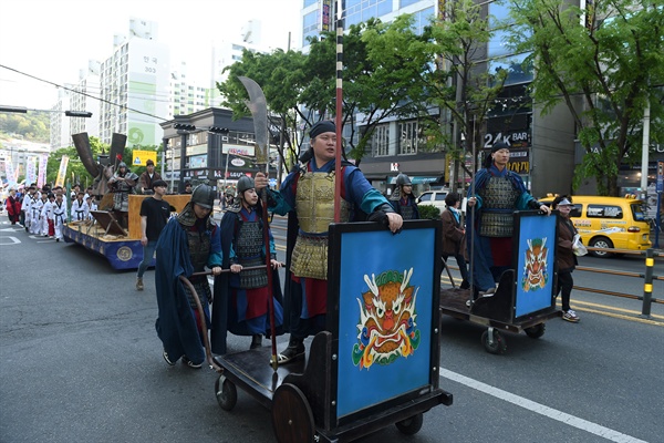 4월 18일부터 김해에서 벌어지고 있는 ‘제43회 가야문화축제’.