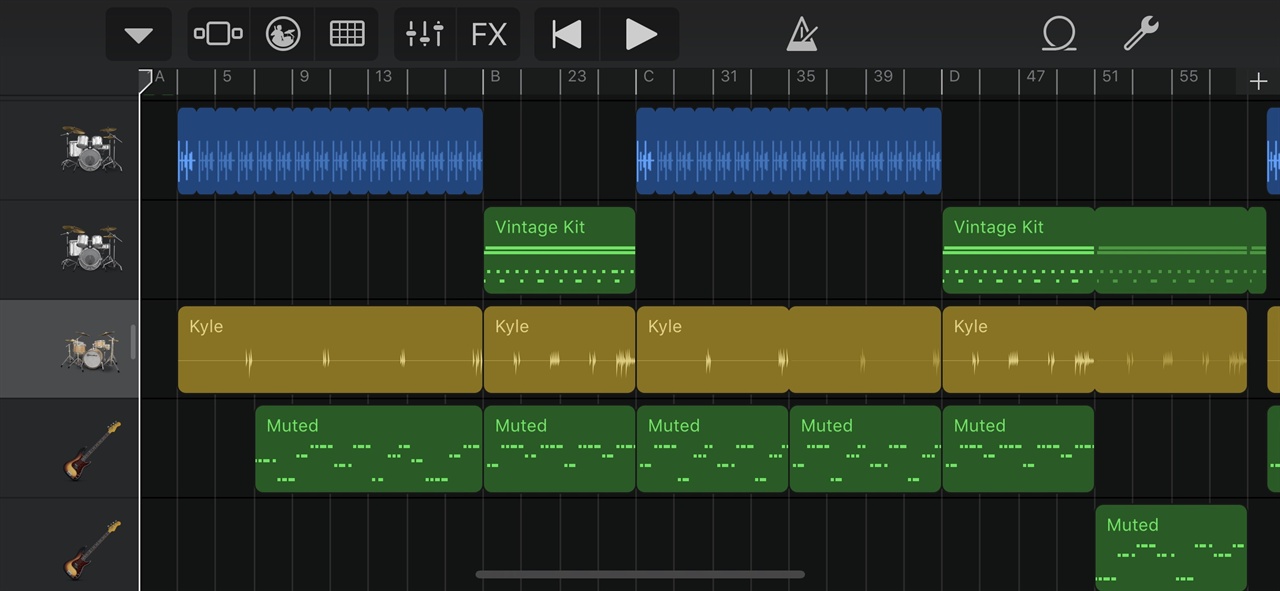 아이폰용 음악 제작 앱인 개러지밴드로 음악을 간단히 만들어 본다.