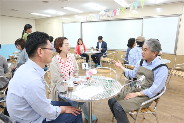 18일 창원 용호고에서 열린 ‘아이좋아 2019 학부모 진학엑스포’.