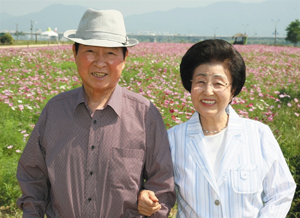 김대중 전 대통령과 이희호 여사의 생전 모습.