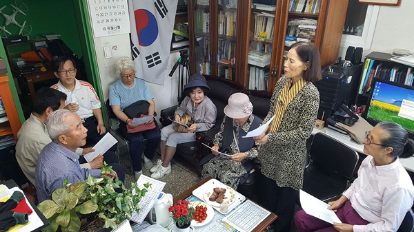  ICT선도자 노인들과 안산의정봉사단 연대를 위한 1차회의 2019년 6월 5일