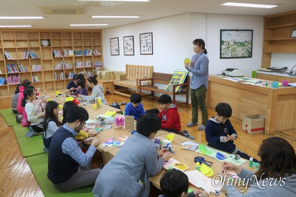 고양시는 8월 3일부터 31일까지 주말 동안 고양생태공원에서 여름 특별프로그램을 운영한다.
