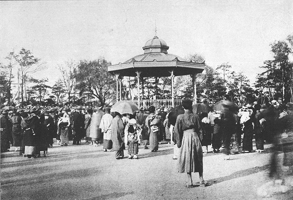 히비야공원 소음악당 준공 당시(1919년)