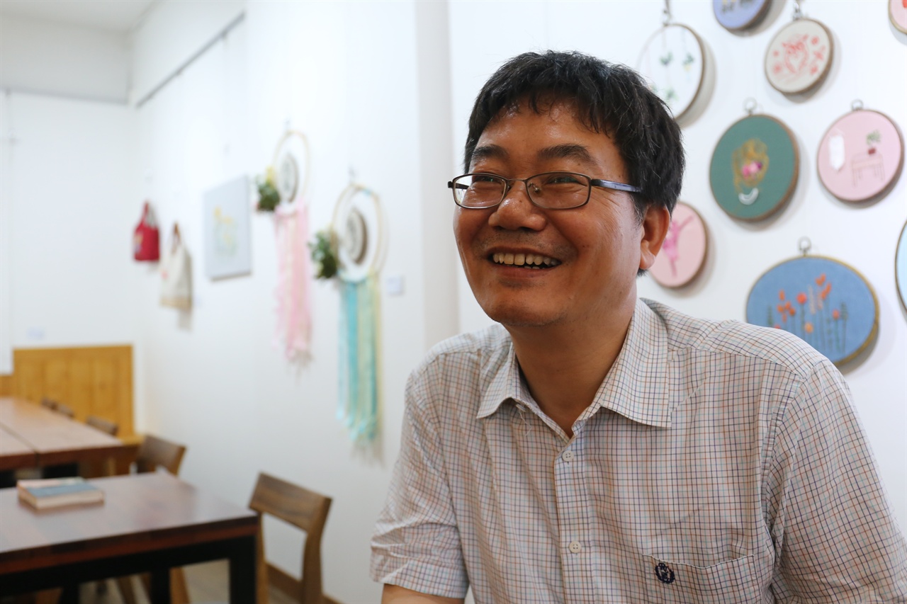 한국공론포럼 상임대표를 맡고 있는 박태순 대표를 당진의 한 카페에서 만났다. 
